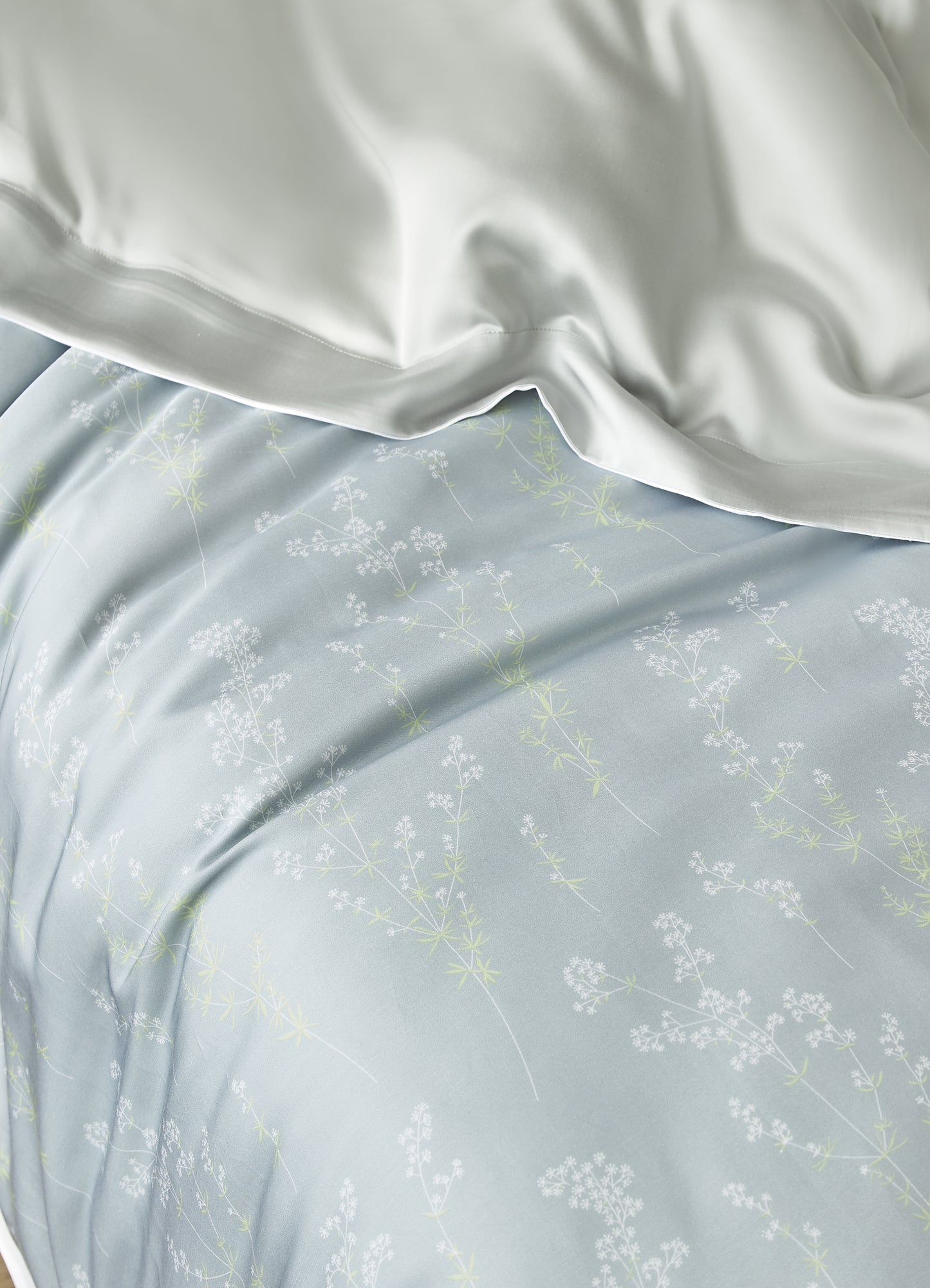 "One" Tencel Bedding Set- "Lunar Blossom"