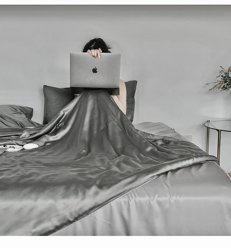 Cooling Airy Comforter